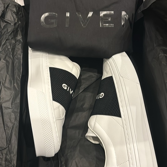 Givenchy brand new leather city sport sneakers sz 36. - Picture 8 of 11